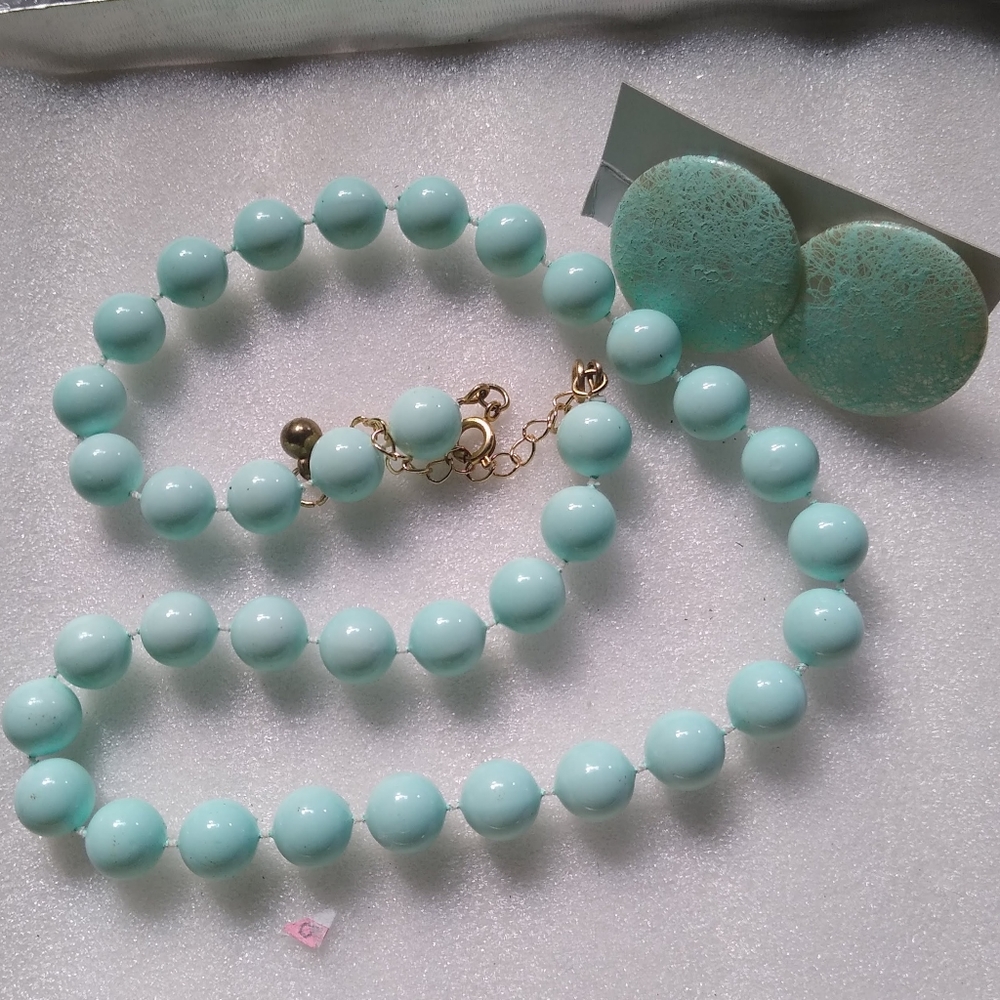 Aqua Blue Vintage Beads & Clip-on Earrings